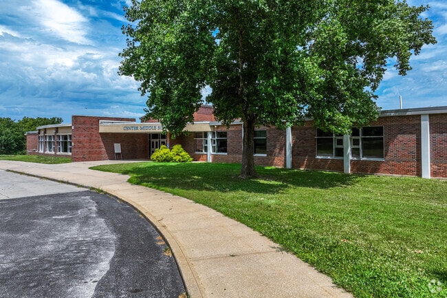 Transferring to Central Middle School is easy and welcomes you.