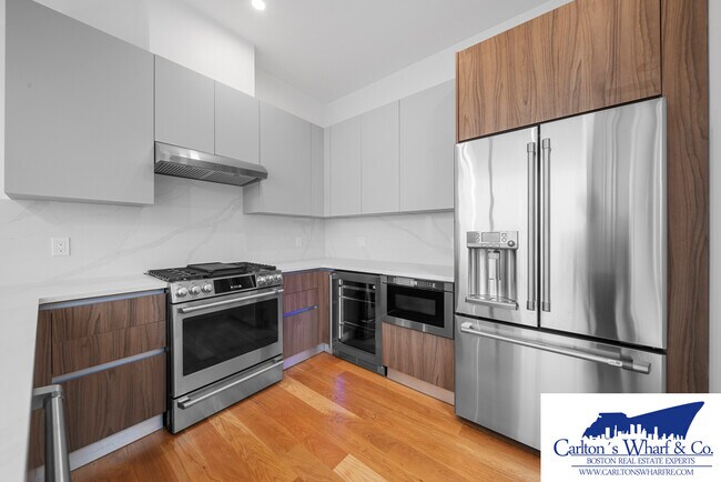 218 Old Colony Ave unit 202, Boston, MA 02127 - photo 4