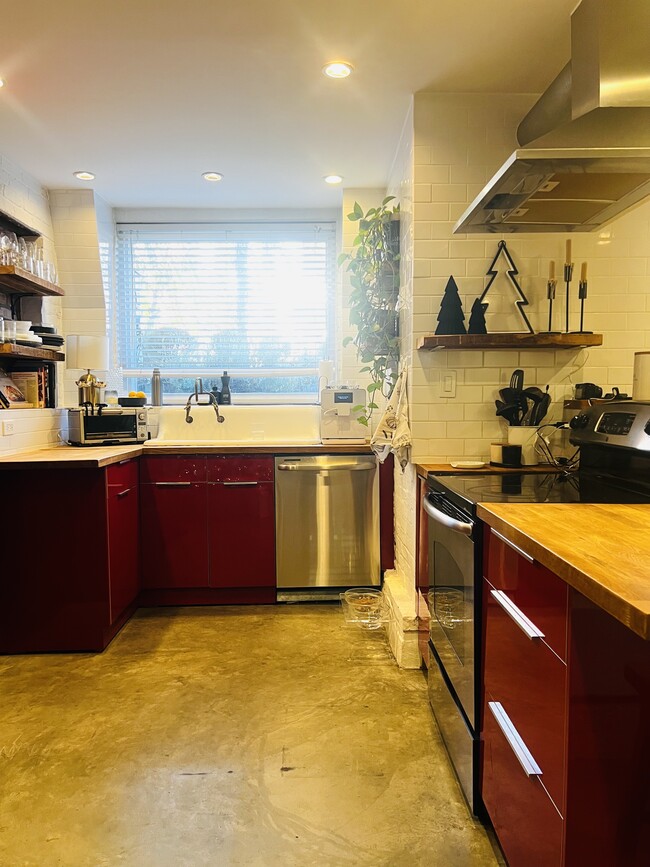 118 Seaton Place NW Unit Seaton, Washington, DC 20001