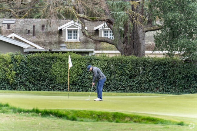 Golfers can spend a relaxing afternoon at the Diablo Golf Course.