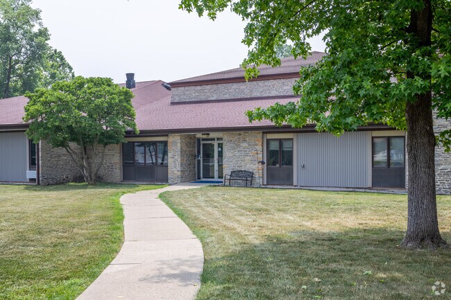 Immanuel Lutheran School is a private school located in Hamilton.