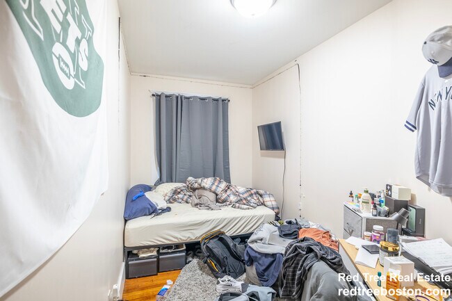 11 Saint Lukes Rd unit 3, Allston, MA 02134 - photo 5