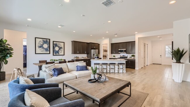 7977 W Rowel Rd, Peoria, AZ 85383 - photo 6