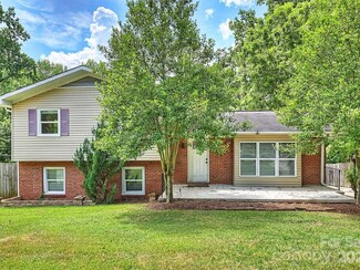 3408 Winterfield Place, Charlotte, NC 28205