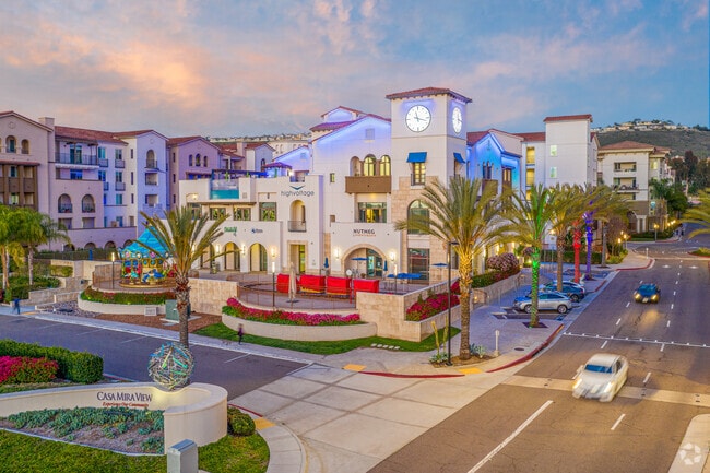 Casa Mira View Apartments, San Diego, CA 92126 - photo 4