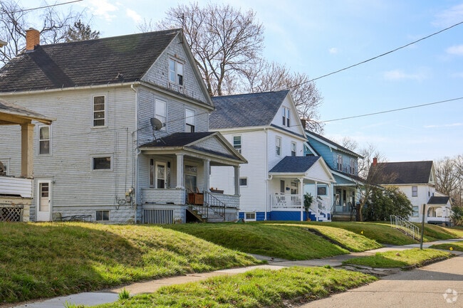 Bungalow architecture is common in Schenley’s residential streets.