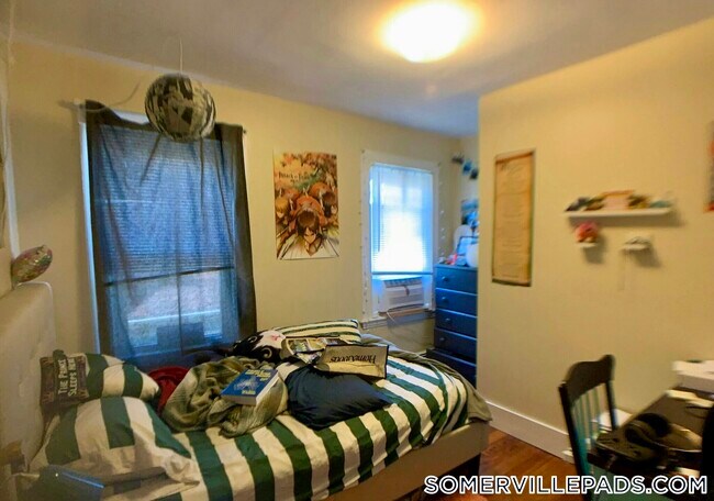 197 College Ave unit 3, Somerville, MA 02144 - photo 5