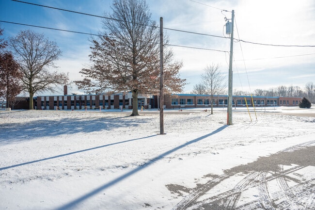 White Oak Elementary serves young learners in Avon, IN.