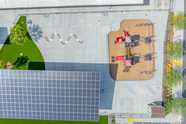 Discovery Charter is clearly defined expectations for academic goals in Tracy.