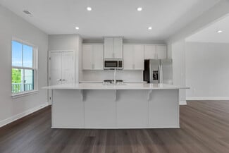 978 Sugar Vista Cir, Sugar Hill, GA 30518