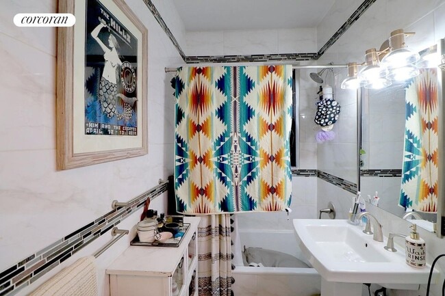 The Mark Twain, New York, NY 10011 - photo 6