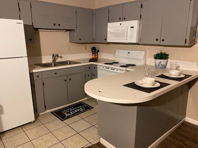 401 Willett Place Blvd unit 401, Monroe, LA 71203 - photo 2