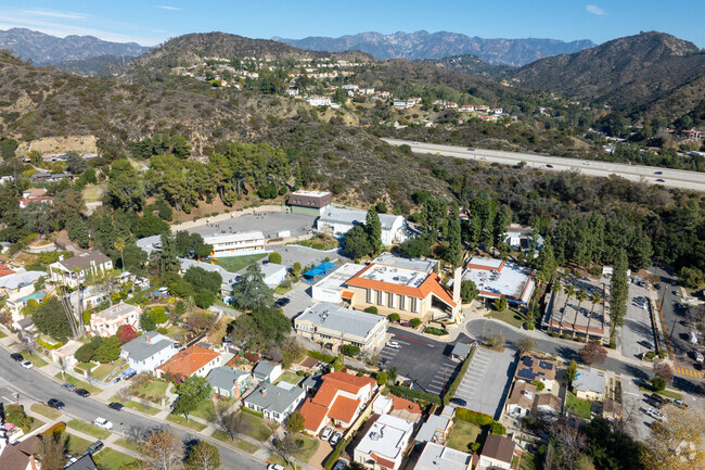 Glendale Adventist Academy was established in 1907.