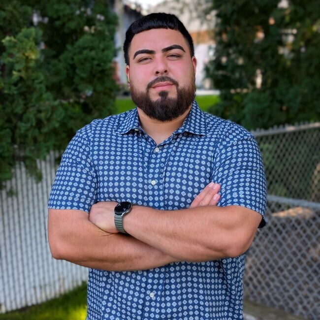 Agent Photo