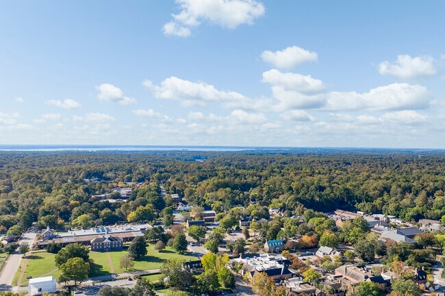 Golden Horseshoe is an area just minutes from the James River and Newport News.