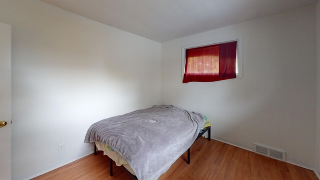 33 Schubert St unit 2fl, Binghamton, NY 13905 - photo 2