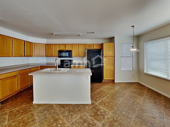 15030 N 150th Ln, Surprise, AZ 85379 - photo 3