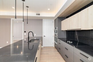 807 N 3rd St, Philadelphia, PA 19123