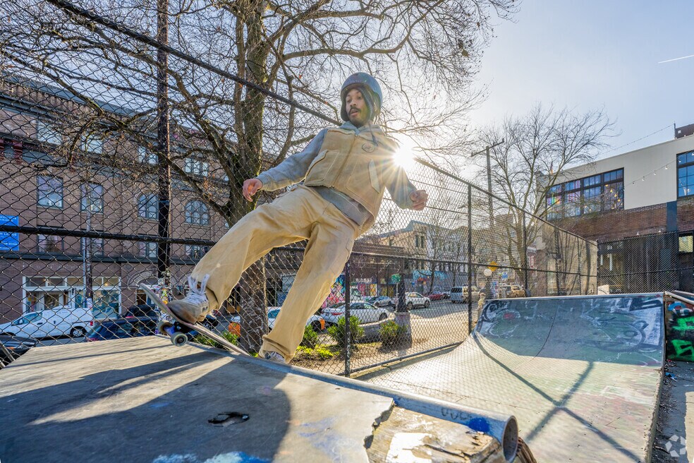 Neighborhood_Blue Ridge_V1_101023