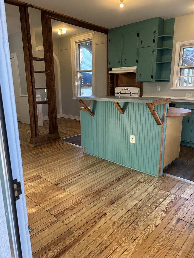 1103 Oakwood Ave unit . 1B, Richmond, VA 23223 - photo 4