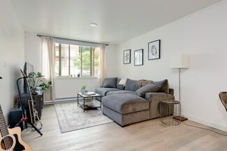 800 Queen Anne Ave N, Seattle, WA 98109