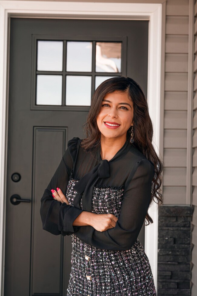 PERLA CAMPUZANO