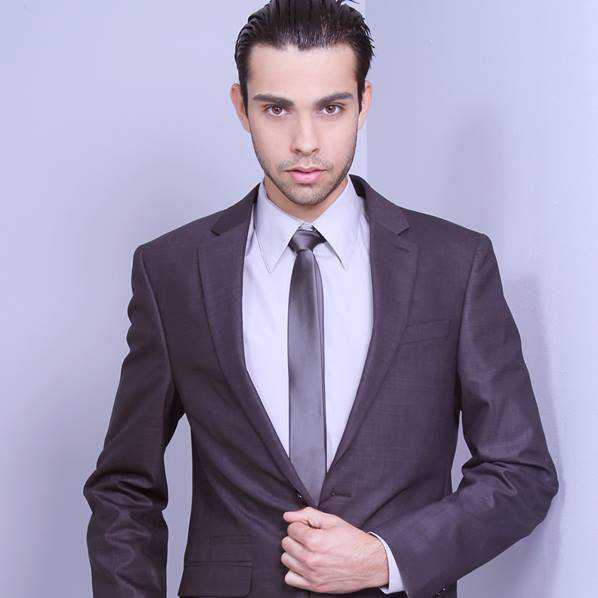 Agent Photo