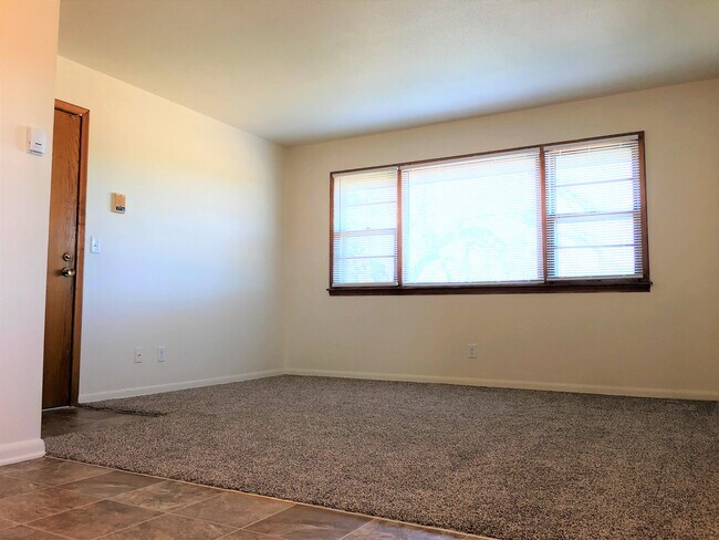 4060 4th St NE, Columbia Heights, MN 55421 - photo 3