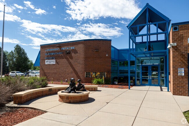 Longmont Estates Elementary School emphasizes academic excellence and personal growth.