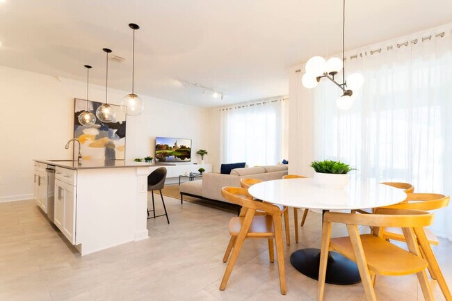 4343 Scene Ln unit ID1280798P, Kissimmee, FL 34746 - photo 7