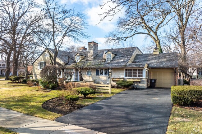 Elegantly detailed single story ranch homes are common in the Village of Skokie.