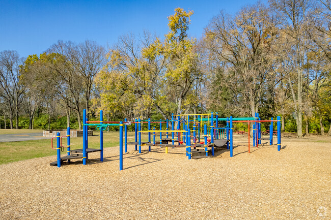 Ridgewood Elementary School is located in Upper Arlington, Hilliard, Ohio.
