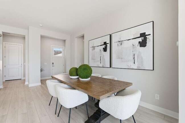 17629 W Middlebury St, Surprise, AZ 85388 - photo 4