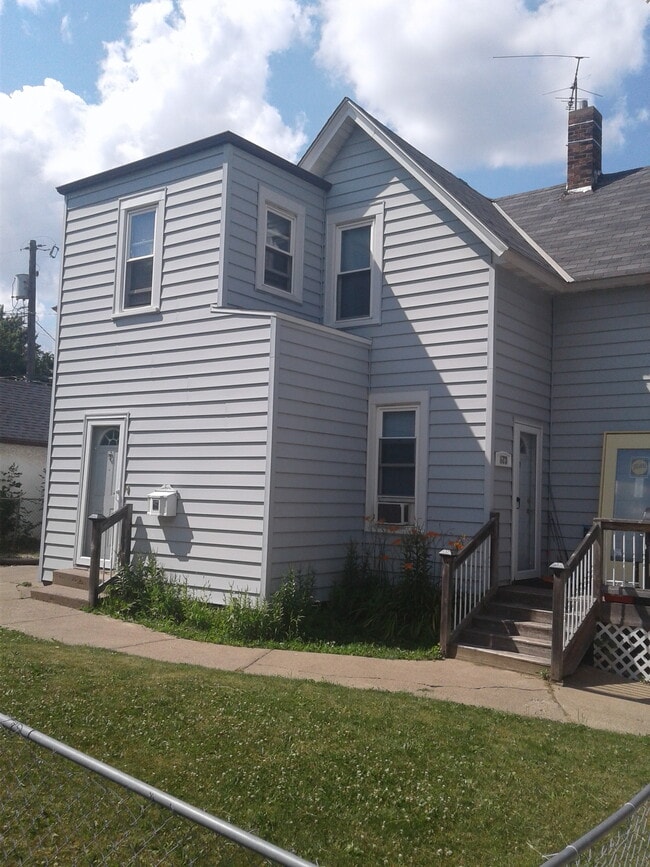 673 Dale St N unit 1, Saint Paul, MN 55103 - photo 7