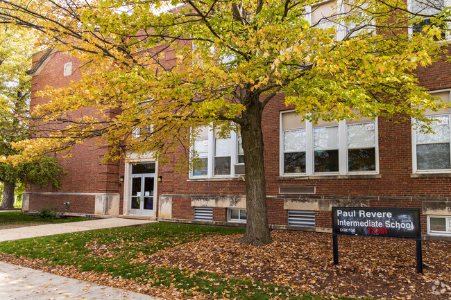 Paul Revere Intermediate School provides education in the neighborhood of 
Blue Island