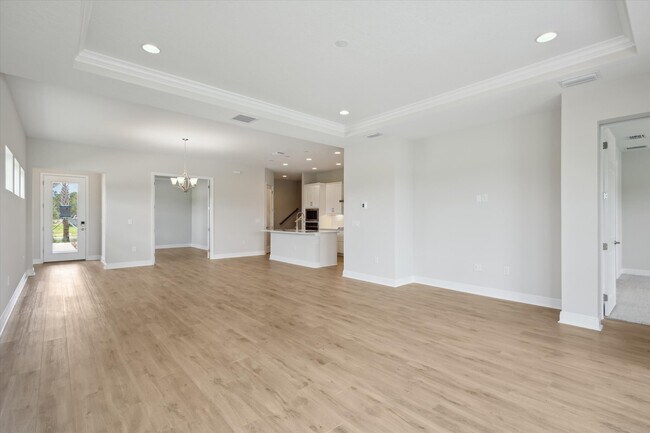 35617 Stableton Ln, Zephyrhills, FL 33541 - photo 5