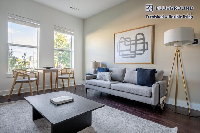 90 Fawcett St unit FL2-ID934, Cambridge, MA 02138 - photo 3