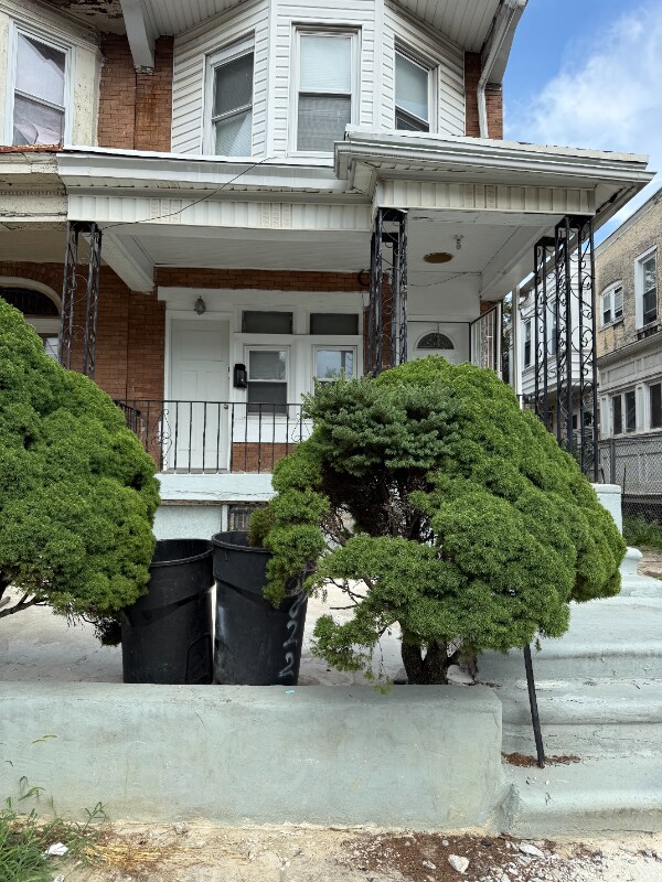 4817 N 12th St Unit 2nd fl, Philadelphia, PA 19141