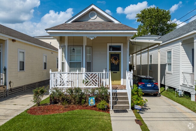 Shotgun homes are found throughout the Gretna area.
