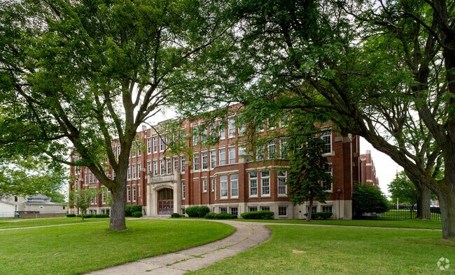 Rochester City School District is home to John Williams School No. 5.