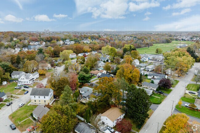 Killingly St is a green oasis in the Johnston townshiip of Rhode Island.