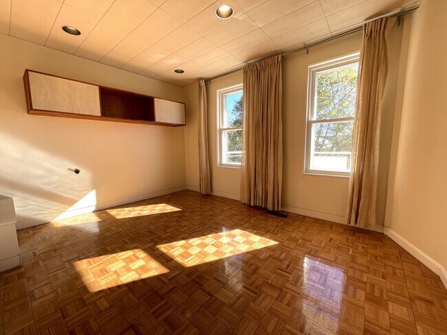 10 Packard Ave unit 10 Parckard Ave Unit, Somerville, MA 02144 - photo 5