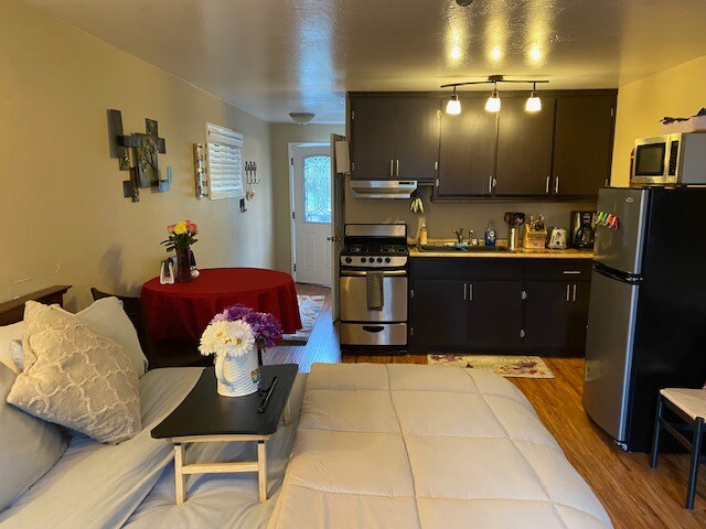 46011 Sandia Creek Dr unit C, Temecula, CA 92590 - photo 4