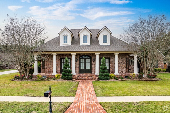 Colonial style homes are a popular option among single family home owners in Youngsville, LA.