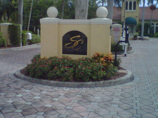 4645 St Croix Ln Unit 1337, Naples, FL 34109