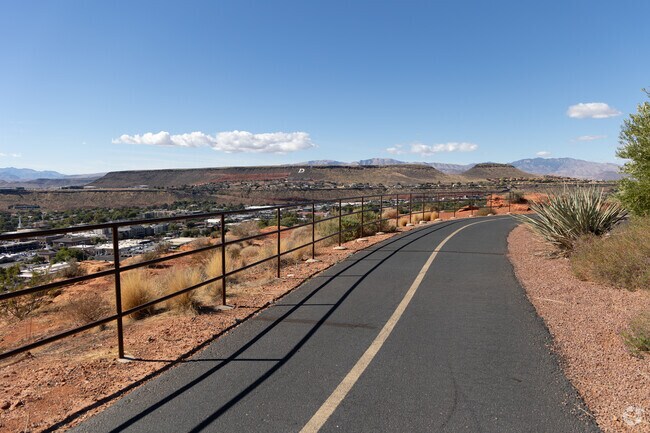 St. George has plenty of trails throughout for Ironman and marathon competitors to practice.