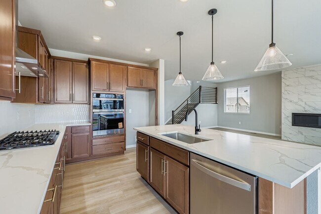 662 Noola St, Windsor, CO 80550 - photo 6