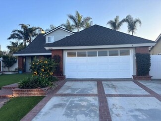 104 Princeton Cir, Seal Beach, CA 90740