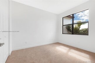 20901 NW 1st Dr, Pembroke Pines, FL 33029