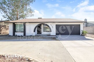 2733 W Villa Rita Dr, Phoenix, AZ 85053